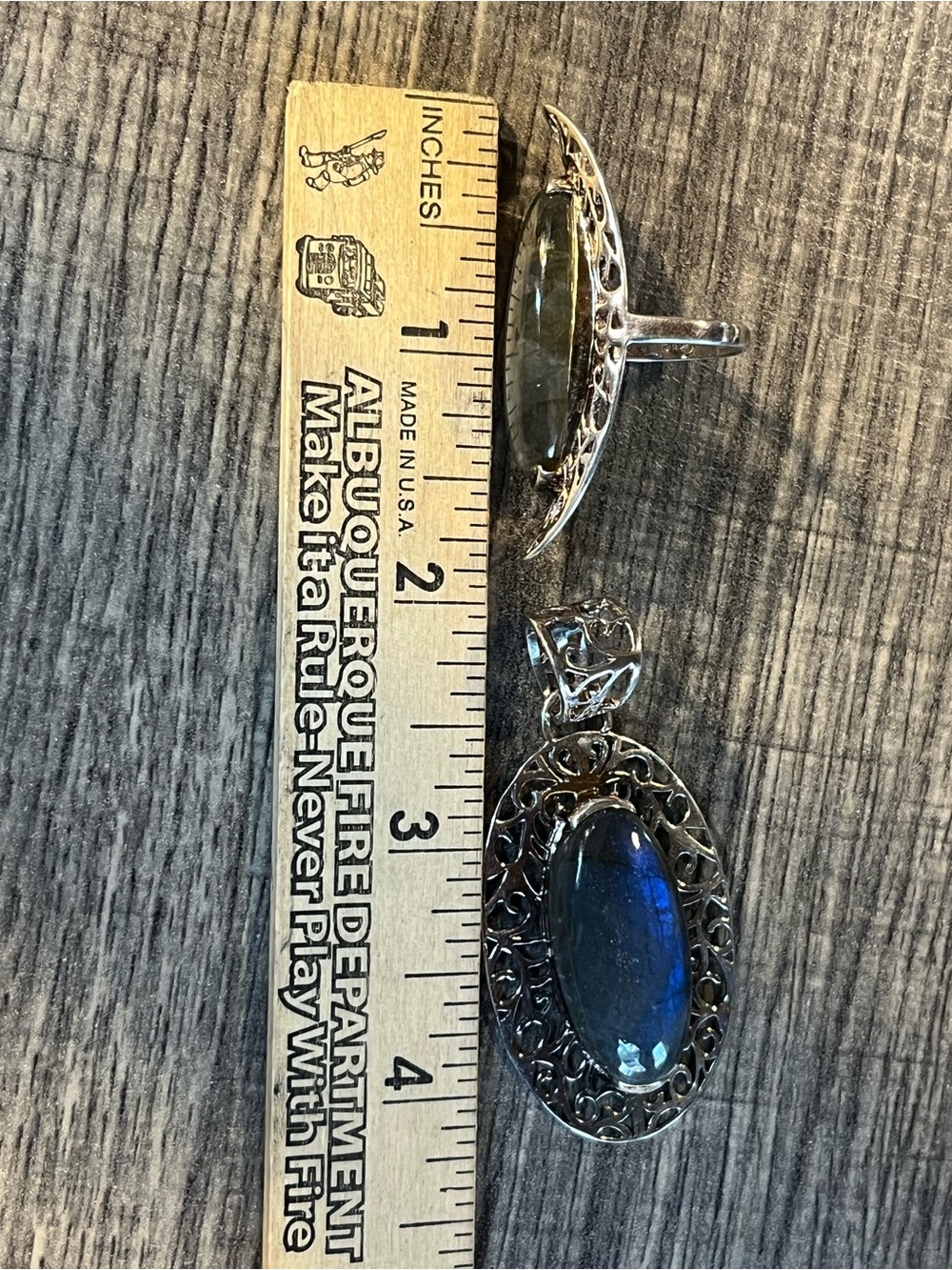 Sterling Silver Blue Labradorite Oval Pendant and Ring Set. Sz 7 - Picture 5 of 6